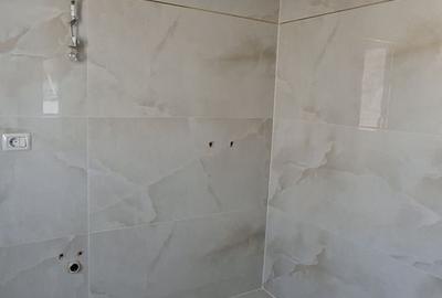 Duplex spatios cu garaj si pereti dublii - 9