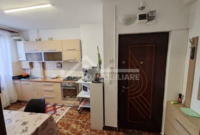 Apartament cu 2 camere, mobilat si utilat, Piata Mihai Viteazu