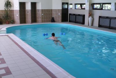Vila Valea Prahovei Cornu , 15 camere, piscina int.,pretabila camin varstnici - 5