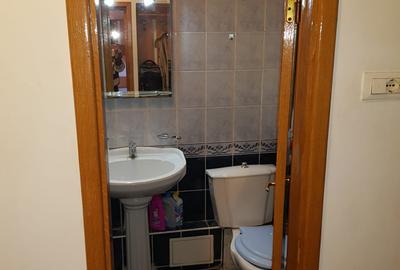 PIATA IANCULUI-METROU,DECOMANDATA,43 MP,MOBILATA,350 EURO,ET.2 - 8