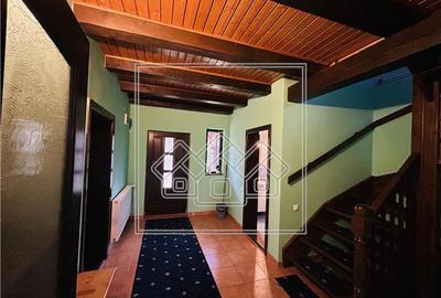 Casa de vacanta de vanza - oportunitate de investitie - zona turistica - 26