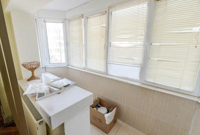 Apartament 3 camere transformat in 2 camere – Bd. Cosminului - 9