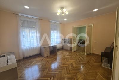 Spatiu pentru birouri 77mpu etaj 1 loc de parcare in Centrul Istoric - 3