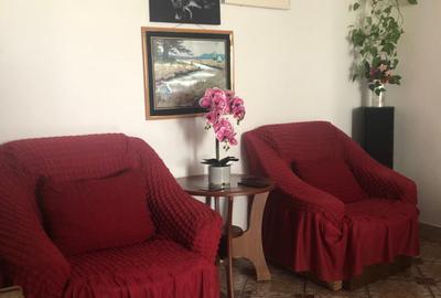 De vannzare 4 camere Zona Brancoveanu str: Izvorul Rece - 5