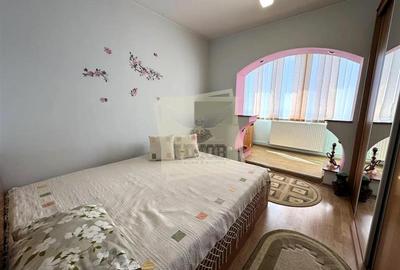 Apartament decomandat cu 3 camere 2 balcoane si pivnita in Valea Aurie - 5