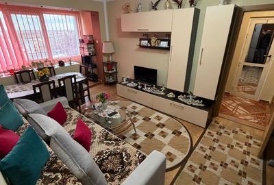 Apartament cu 2 camere semidecomandat în Șagului