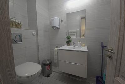 Spațiu Comercial 35 mp  Zona Stadion  Vad Excelent - 10