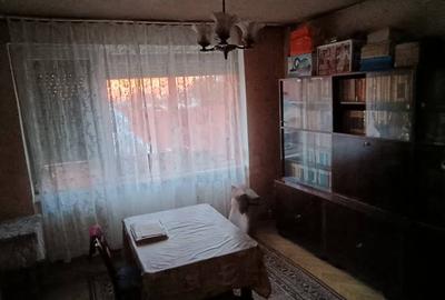 Apartament cu 2 camere - P-ta Victoriei - 1