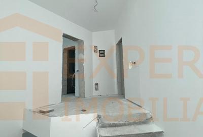 DUPLEX P+1, situat in zona DACIA - 4