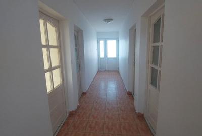 Casa Ineu Bihor, Str. Principala - 4