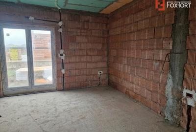 Duplex de vanzare cu 3 camere, zona Bucovat - 5