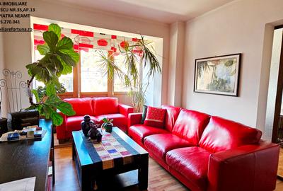 Apartament cu 5 camere decomandat în Central