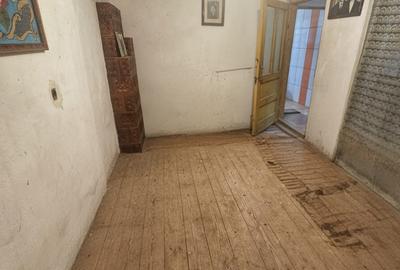 Exclusivitate! Casă cu teren generos în Sat Olteni, Com.Teișani - 39