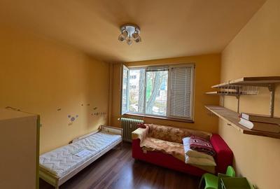 3 camere renovat – Piața Reșița - Aleea Reșița – Parter cu balcon - 3