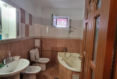 Casă de vânzare Iași-Capăt Cug-Valea Adâncă, la do - 13