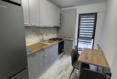 Apartament cu 2 camere decomandat, mobilat în Central