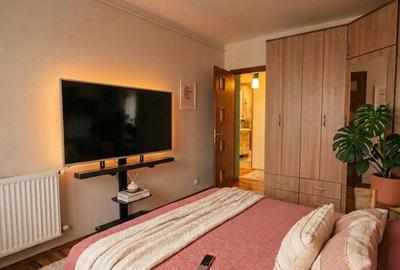 Apartament cu 3 camere în Dristor
