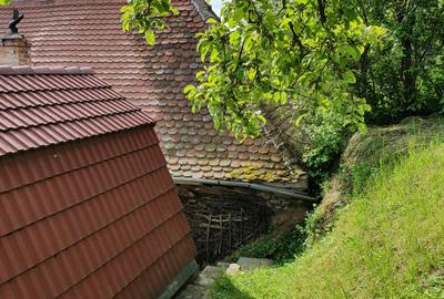Vind vila in satul ROD- Pe drumul TRANSALPINA - 2
