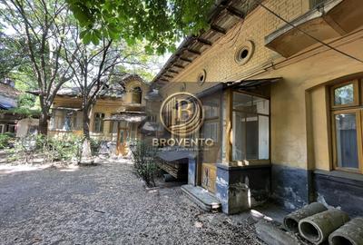 Casa in Ploiesti, zona Central - 14