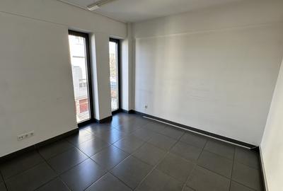 Spatiu Comercial de vanzare | Zona Centrala  | Vad excelent - 7