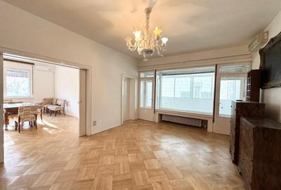 Apartament cu 4 camere decomandat în Dorobanți