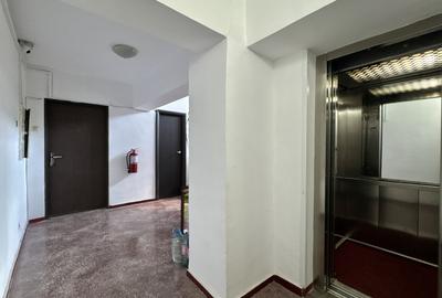 Apartament HUGE de 3 camere, 100mp totali, vedere libera catre Piata Unirii - 16