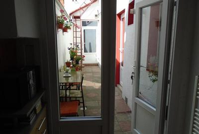 Resita Casa 7 Incaperi Parter,Etaj, Zero investitii - 14
