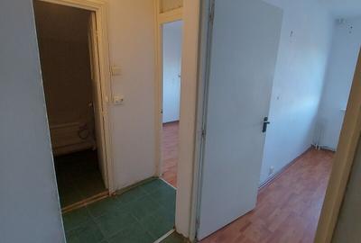 Apartament cu trei camere Pitesti-Arges - 29