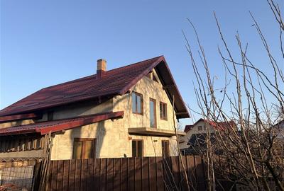 Vilă în Pătrăuți + 8400mp teren - 8