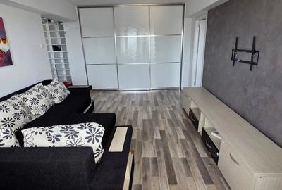 Apartament cu 2 camere semidecomandat, mobilat în Ghencea