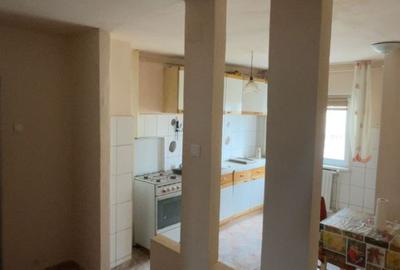 Apartament cu 3 camere de vanzare in Blaj - 2