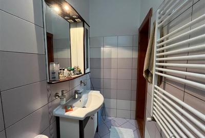 Lugoj, Casa 6 Cam., Teren 511 Mp., Str. Oituz. nr.1 - 21