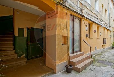 Apartament 3 camere si două băi, Str Republicii, Centrul Istoric - 10