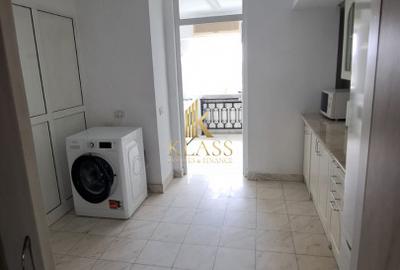 De inchiriat apartament 3 camere Decebal - 9