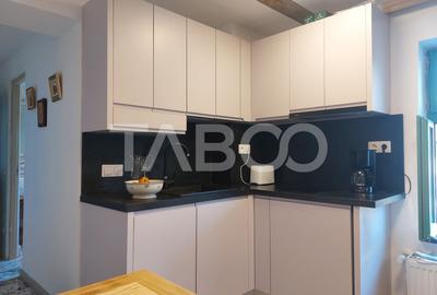 Apartament cu 3 camere decomandat, mobilat în Cisnădie