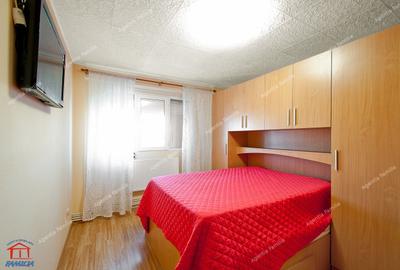 Apartament spatios, renovat, 4 camere, decomandat, etaj 4, Micro 39 - 10
