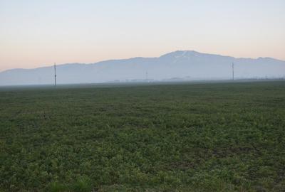 Vând teren intravilan  excelent pentru constructii industriale  în Codlea - 4