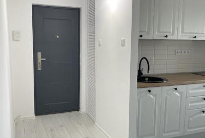 Vand ap. 2 camere decomandat, et. intermediar vizavi de cantina studențească - 7