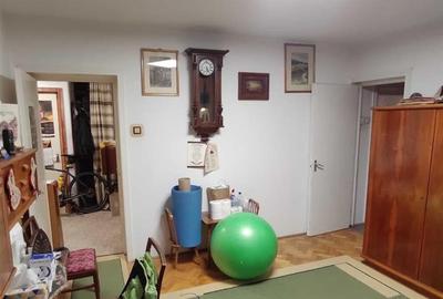 Zona Cornisa UMFST Spitale etaj 2 apartamet 3 camere - 6