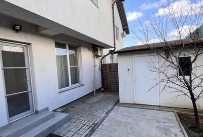 Vila Tunari/ Curte/ disponibila/ 2 locuri parcare - 7