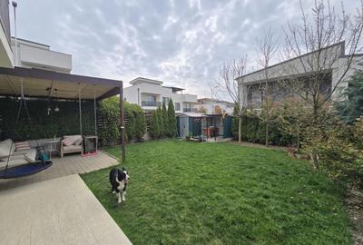 Casa de vanzare, Str. Narciselor, Zona VIVO - 4