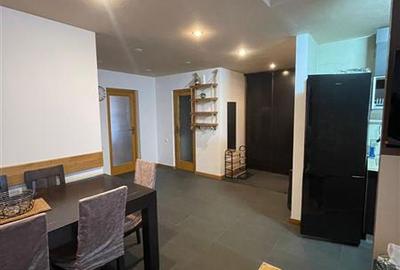 Inchiriere apartament 3 camere bloc tip vila in Andrei Muresanu- zona Engels - 4