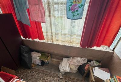 Piata PECO - str. Turnu Magurele, Apartament decomandat cu 3 camere - 65 mp - 9