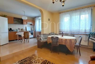Casă cu 4 camere în Spitalul Județean