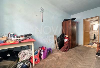Apartament 2 camere + teren + garaj, Str. 9 Mai - 7