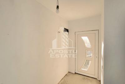 Jumatate de duplex nou cu 4 camere,Parta - 7