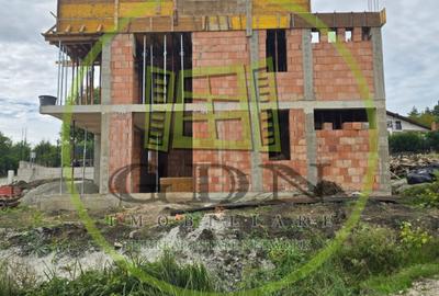 Casa moderna cu piscina suspendata, vedere panoramica in Cisnadioara. - 16