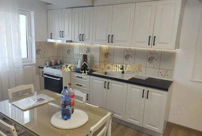 Garsonieră decomandată, mobilată în Berceni