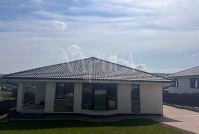 Casa 4 camere de vanzare in Popesti - 1