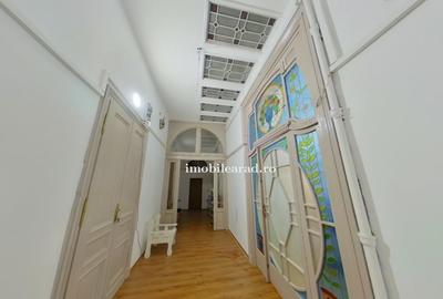 Ap. exclusivist, et.1, km 0 Arad, amenajat cu designer in stil unic - 6